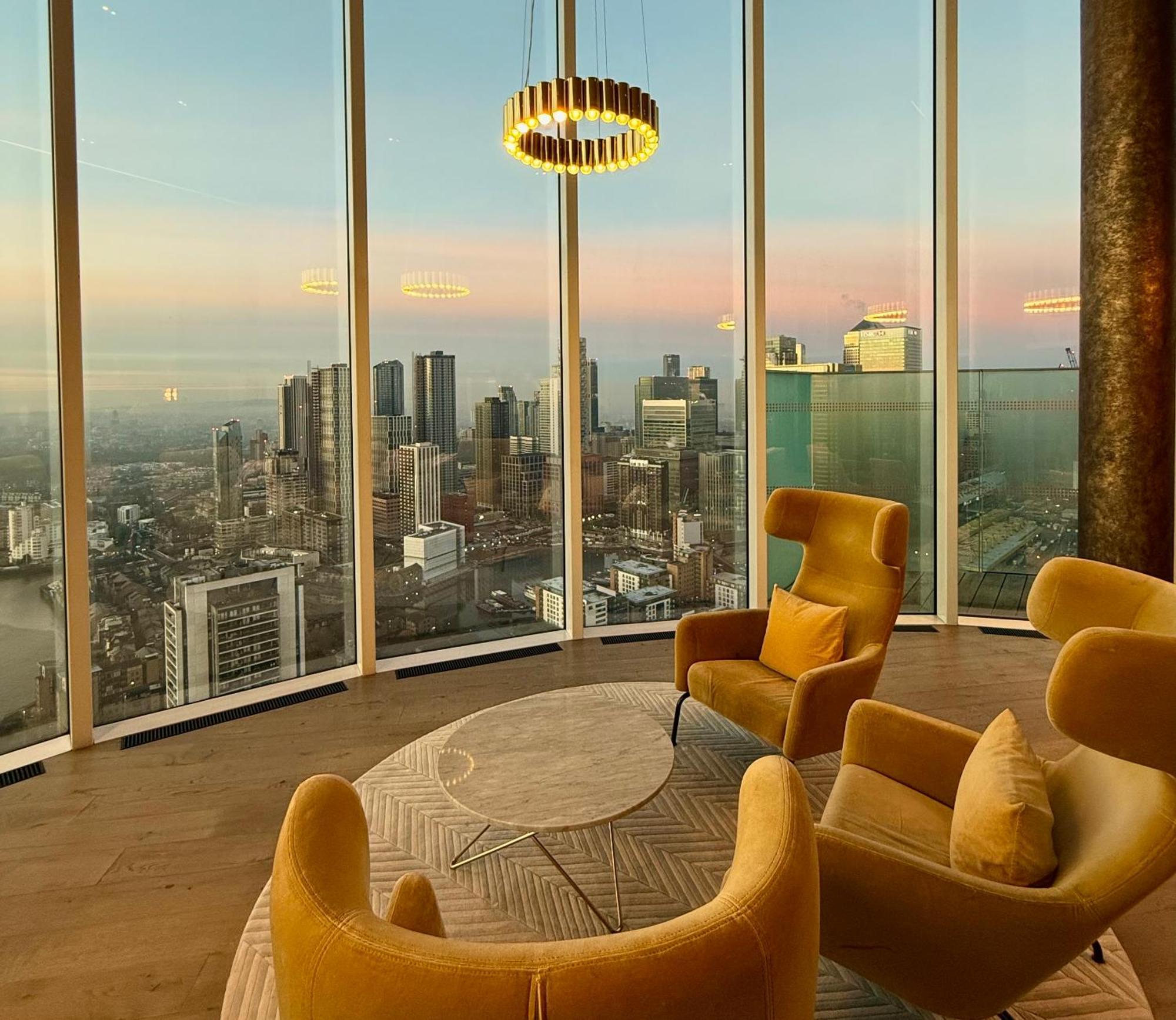 Luxury Modern 2 Bed Flat With Balcony And City View - Canary Wharf City Center Londres Exterior foto
